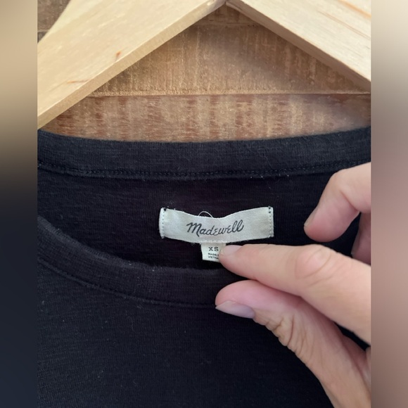 Madewell Black Lettuce Edge Baby Tee XS - Picture 3 of 4
